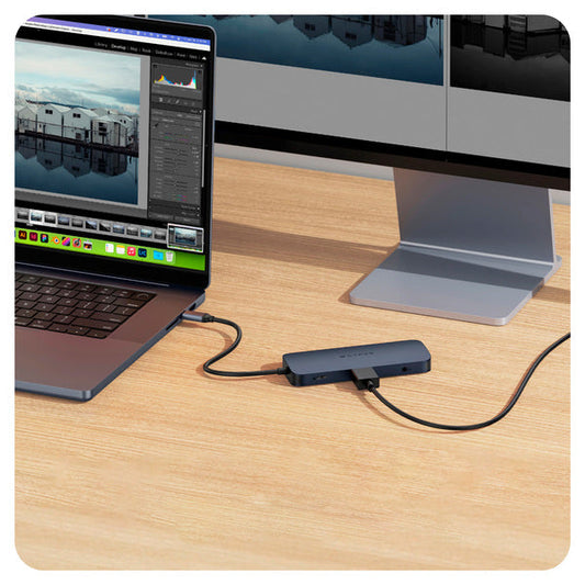 Hub USB-C Hyperdrive Next 10-1 hasta 140W pas thru Hyper